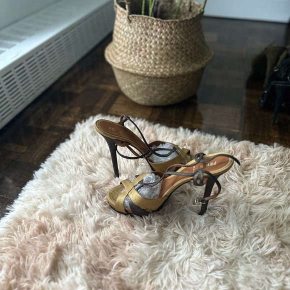 Fendi Twisted T-Strap Two-Tone Sandal, Gold - Picture 4 of 6